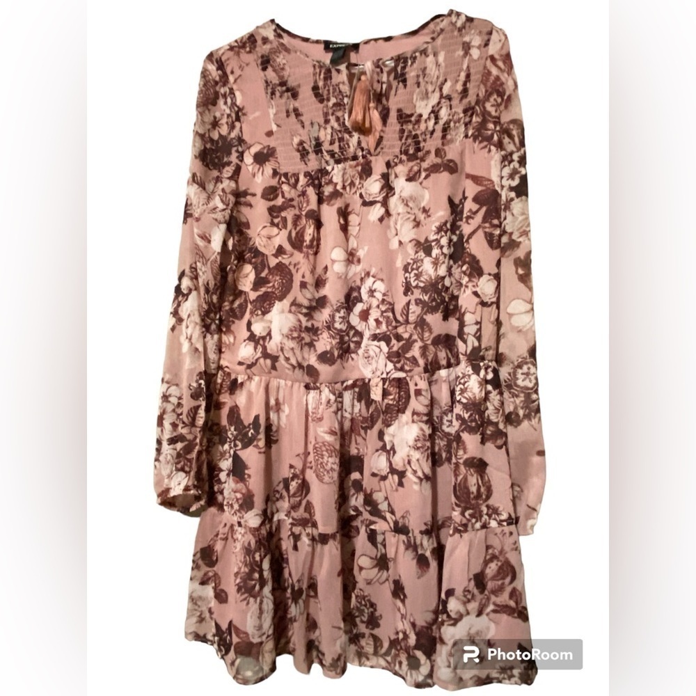 Express floral long sleeve dress size M